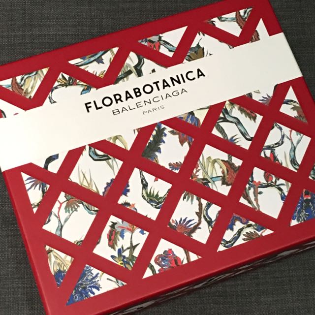 Balenciaga florabotanica gift set store
