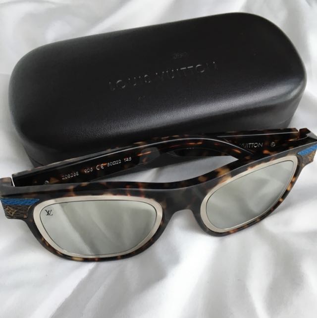 Louis Vuitton Marlo Sunglasses