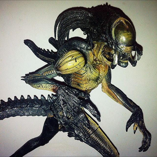 NECA Alien Vs. Predator : Requiem AVP:R - Hybrid / Predalien