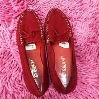 RED FLATS