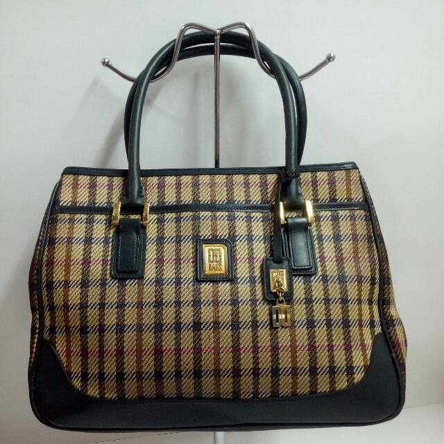 Daks bag price best sale