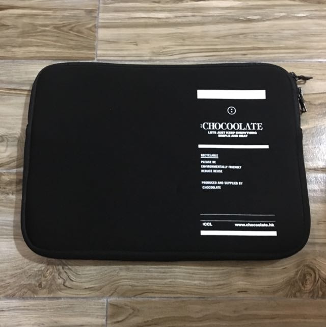 Chocoolat Document Case （分類：腰袋、手提袋、小袋）位於 Hong Kong。 由 uuuoo 提交（商品編號 76267978，圖片 1）。簡介： 。