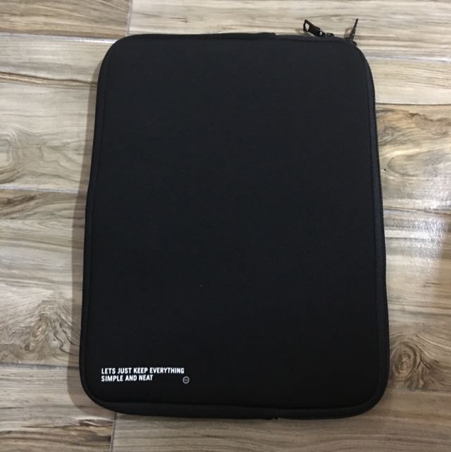 Chocoolat Document Case （分類：腰袋、手提袋、小袋）位於 Hong Kong。 由 uuuoo 提交（商品編號 76267978，圖片 2）。簡介： 。