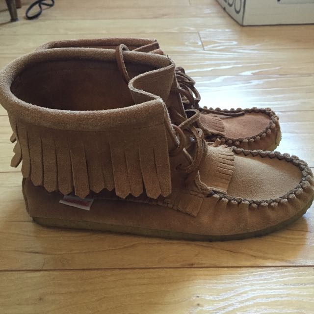 Softmoc moccasins top