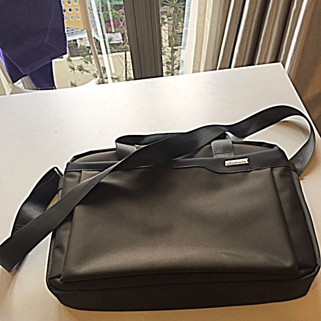 Valentino rudy handy discount bag
