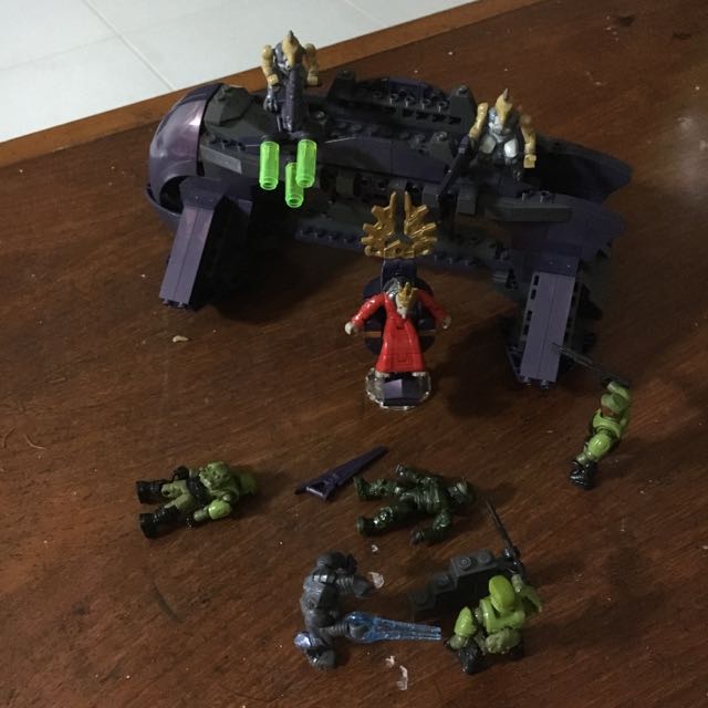 Halo Mega Bloks, Hobbies & Toys, Toys & Games on Carousell
