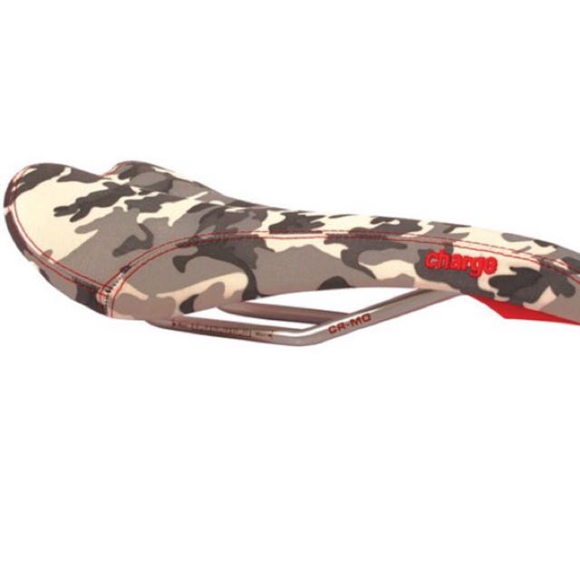 Charge clearance spoon camo