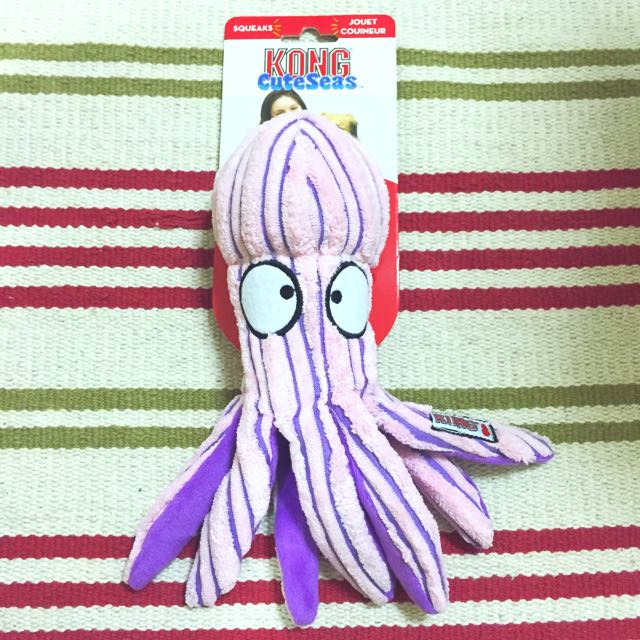 kong octopus dog toy