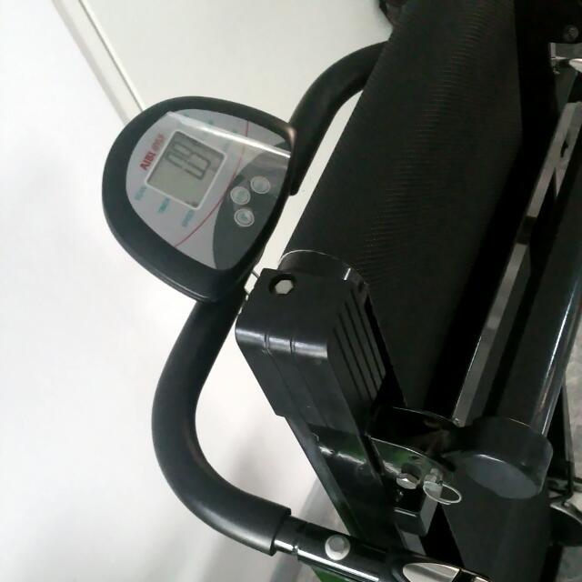 Aibi Manual Treadmill, Sports Equipment, Exercise & Fitness, Cardio