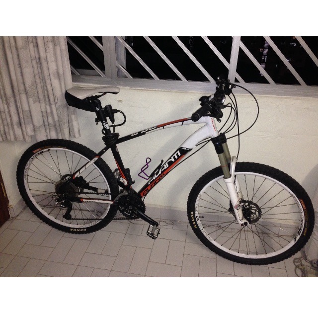 MAKE AN OFFER reasonable Avanti Aggressor 26.2 white Free Accessories