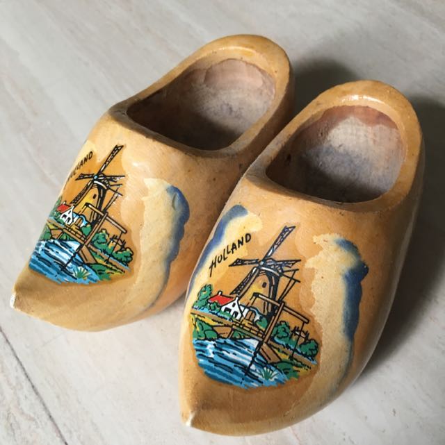 dutch wooden shoes
