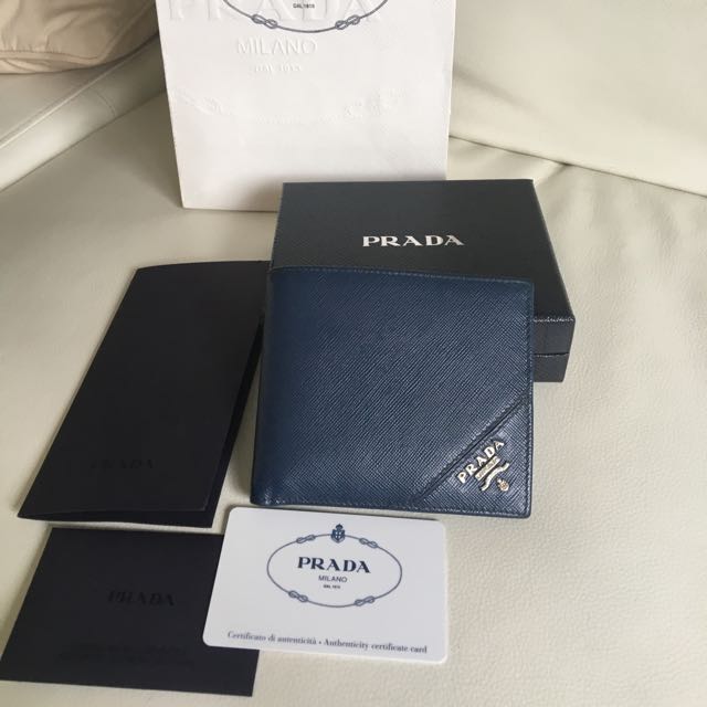 [Fast deal 480] Authentic Prada Wallet (men's) with Paper bag, Box