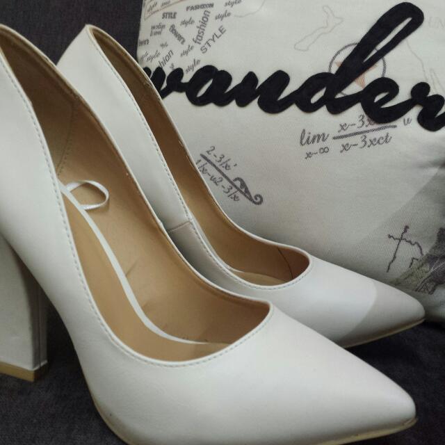 Forever 21 White Heels, Women's Fashion 