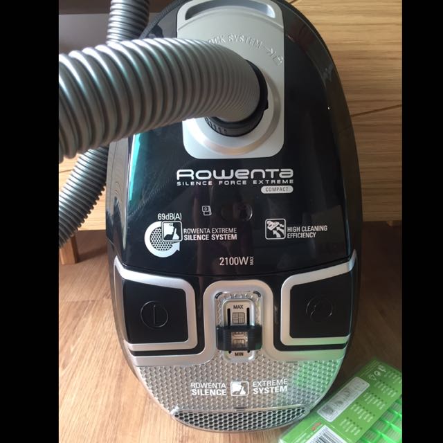 Rowenta Silence force Extreme vacuum cleaner 