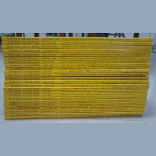Vintage National Geographic Magazines QYOP
