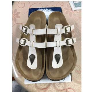 Birkenstock Sparta 勃肯稀有兩槓夾腳拖 米白色