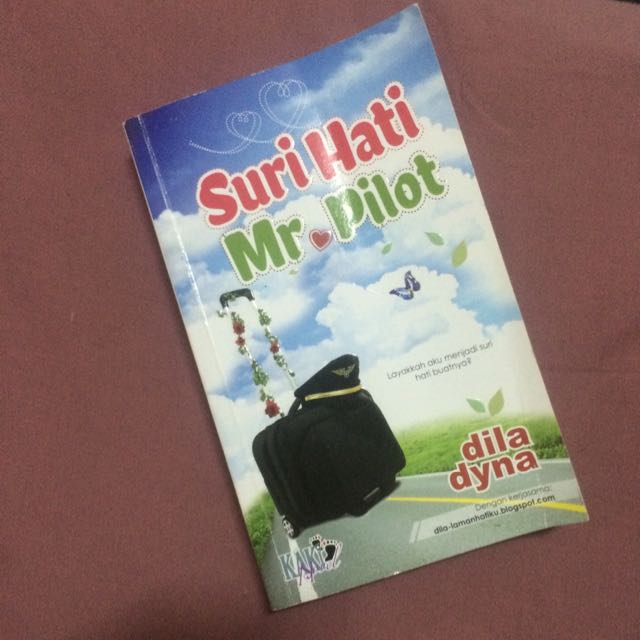Novel Suri Hati Mr Pilot Books Stationery Books On Carousell