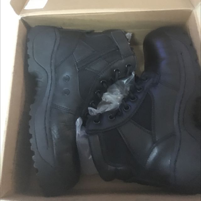 navy safety boots