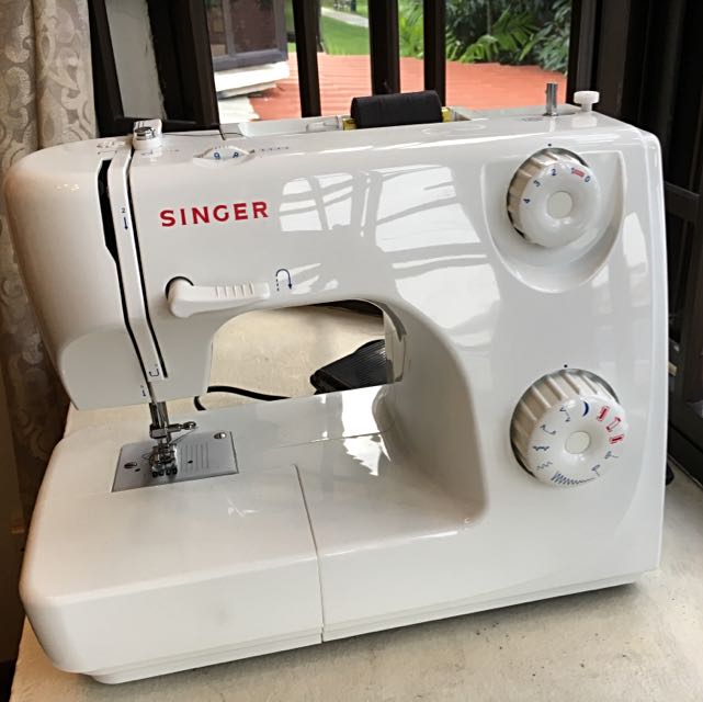 Singer Sewing Machine Model 8280, TV & Home Appliances, Washing Machines and Dryers on Carousell