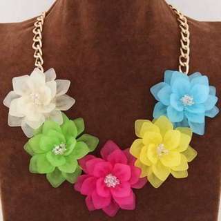 Kalung Flowers