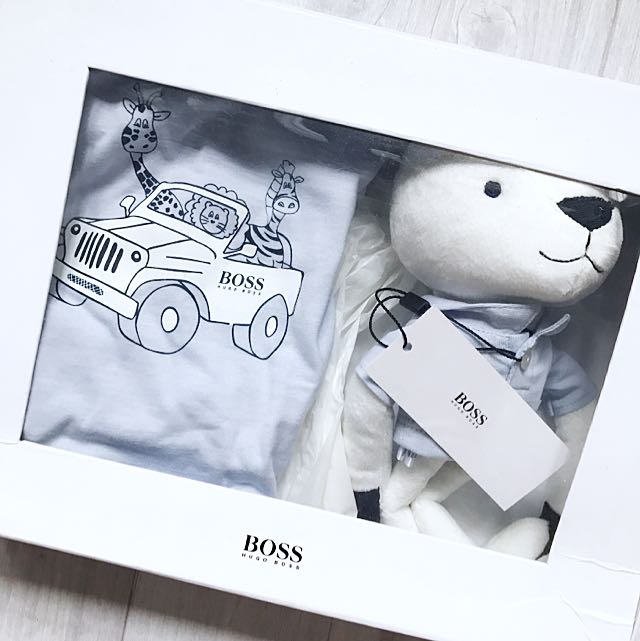 hugo boss baby gift set