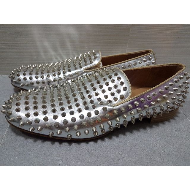 Silver spike dress shoes deals