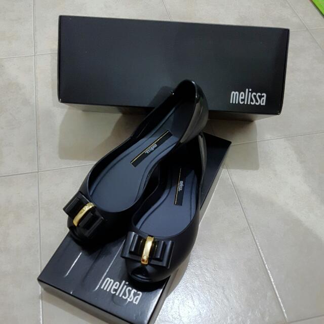 Melissa shoes queen v on sale