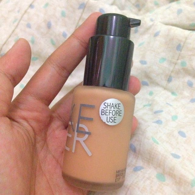 makeover ultra cover liquid matt foundation
