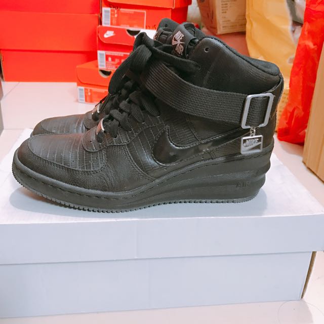 nike lunar force sky hi