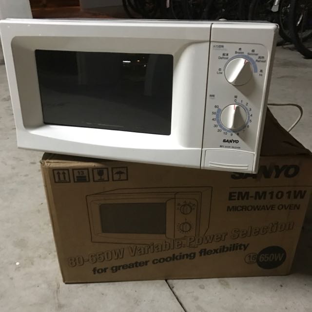 Sanyo Microwave Oven Home Liances On Carou Photo