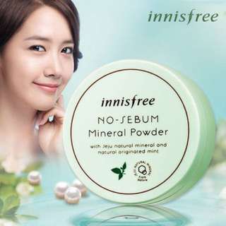 Innisfree 礦物控油蜜粉餅