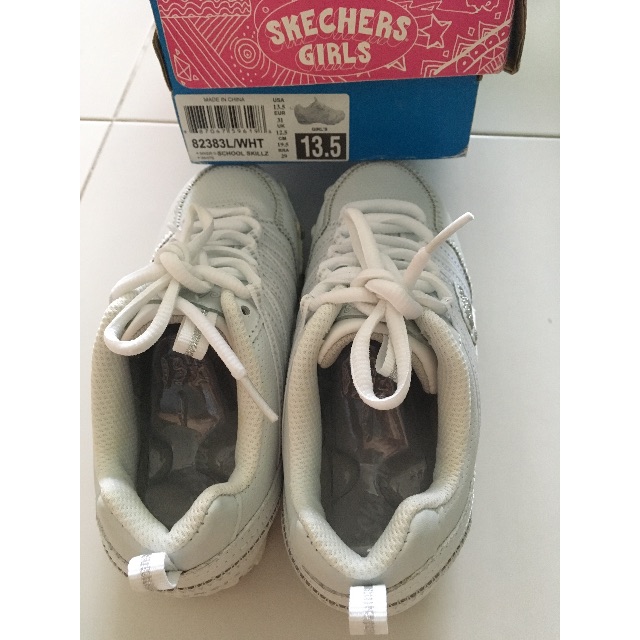 Girls school discount shoes 13.5