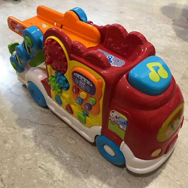 vtech toot toot carrier