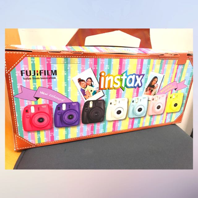 Fujifilm Instant Instax Mini 8 Polaroid Camera Bundle Set - Magenta