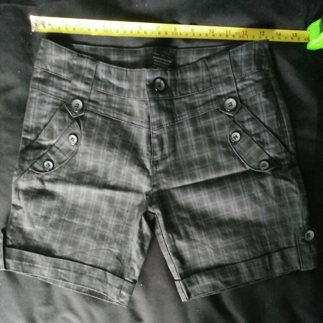 Surfers Paradise Shorts, Women's Fashion, Bottoms, Shorts on Carousell