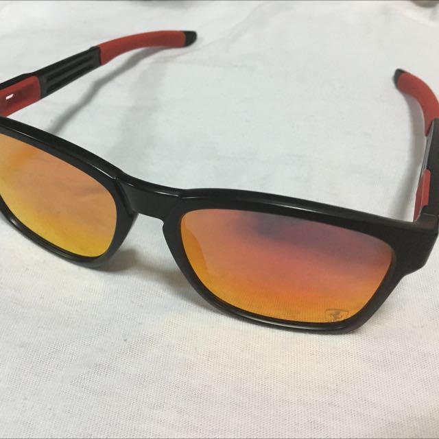 oakley men's catalyst