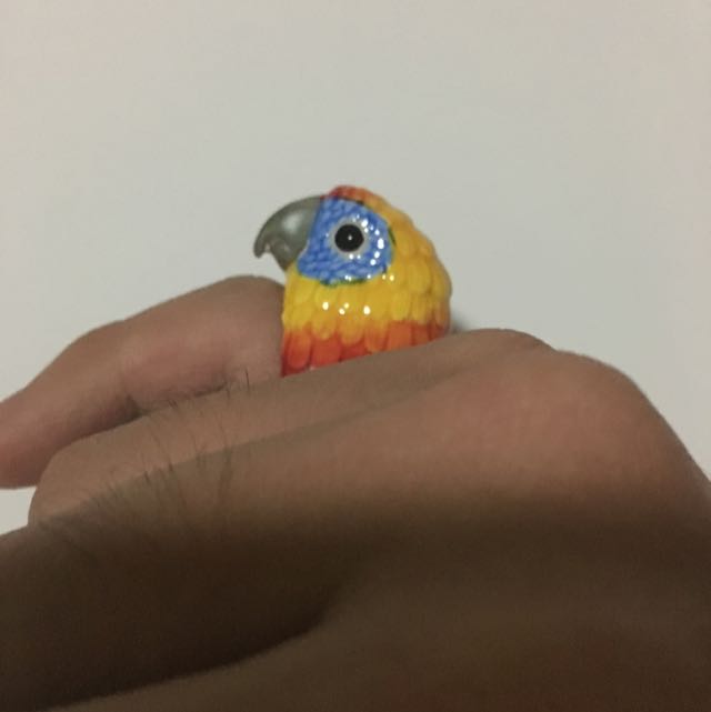 Parrot Ring (Category: Other Accessories) located in Singapore. Submitted by nemunarai_shoten (Listing ID 77279366, Image 3). Description: .