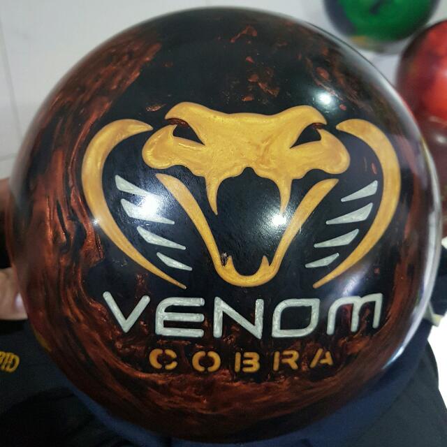 Motiv Venom Cobra 15lb Bowling Ball Sports Sports Games Equipment On Carousell