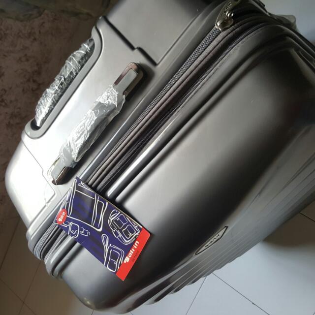 Balrin 28 inch travel Luggage Hobbies Toys Books Magazines