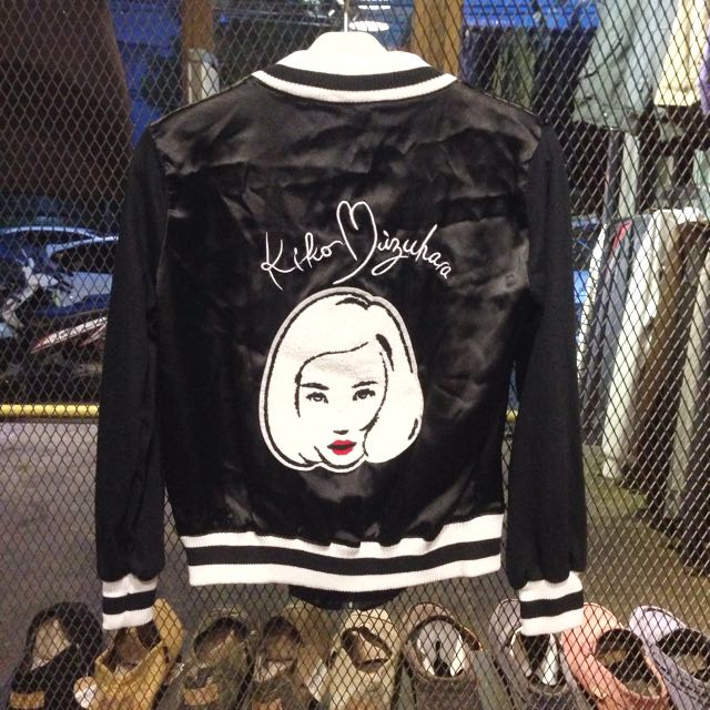 Jacket Kiko, Fesyen Wanita, Pakaian Wanita di Carousell
