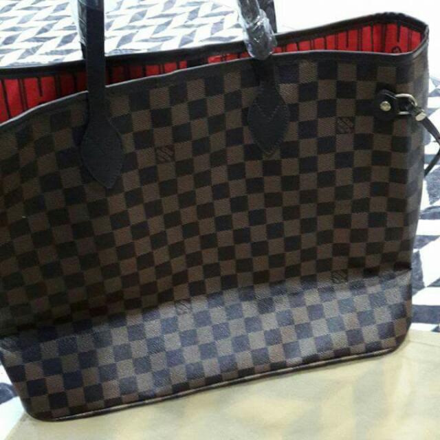 Non authentic Louis Vuitton Neverfull Women s Fashion Bags Wallets Purses Pouches on Carousell