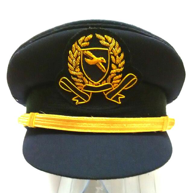 Pilot peak cap new arrivals