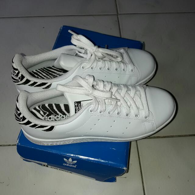 stan smith zebra