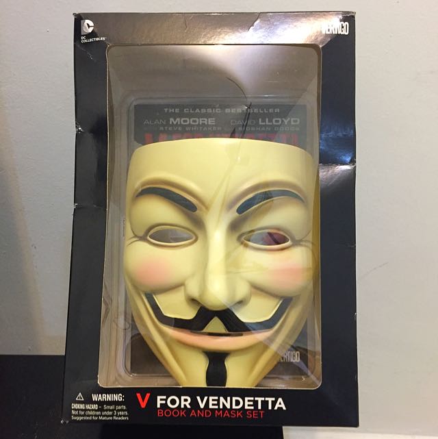 V For Vendetta Book And Mask Set Everything Else On Carousell