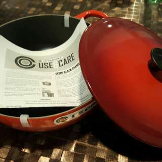 Brand new Le Creuset Pot
