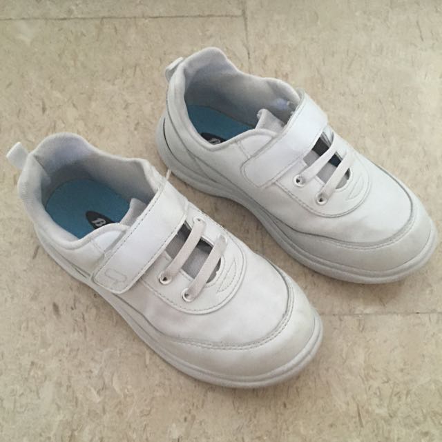 BATA bfirst White School Shoes. UK Size 