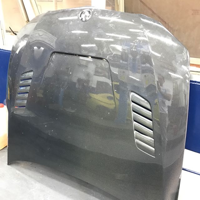 E92 335i top carbon fiber hood