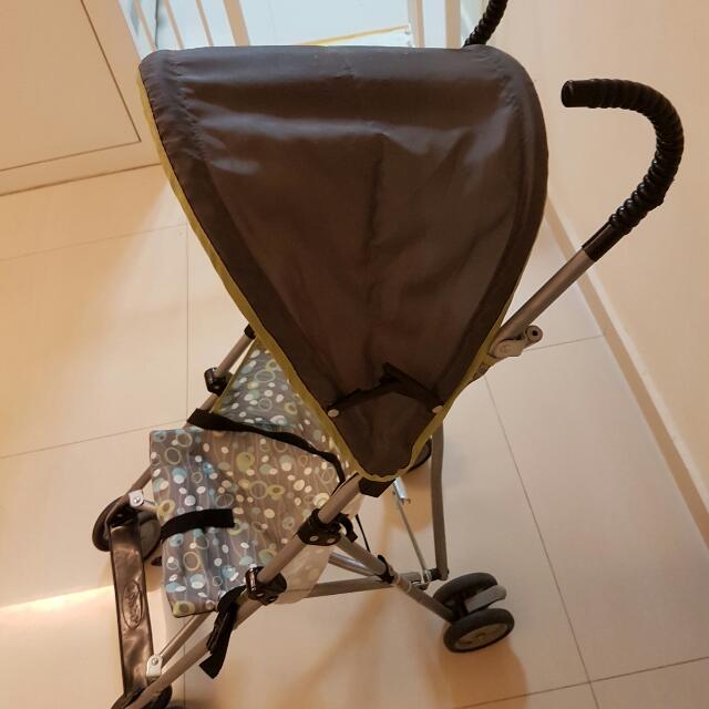 Cosco Umbrella Stroller with Canopy, Floating, Babies & Kids, Going Out