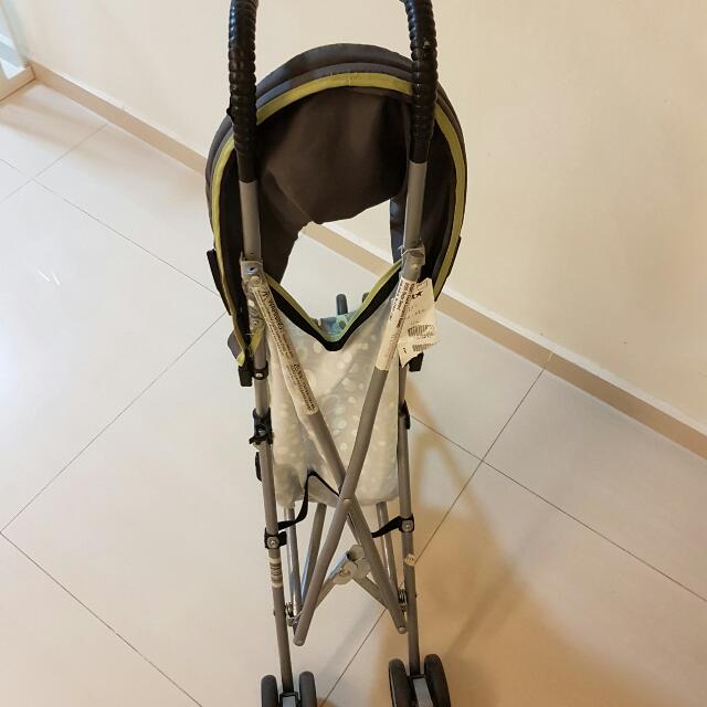 Cosco Umbrella Stroller with Canopy, Floating, Babies & Kids, Going Out