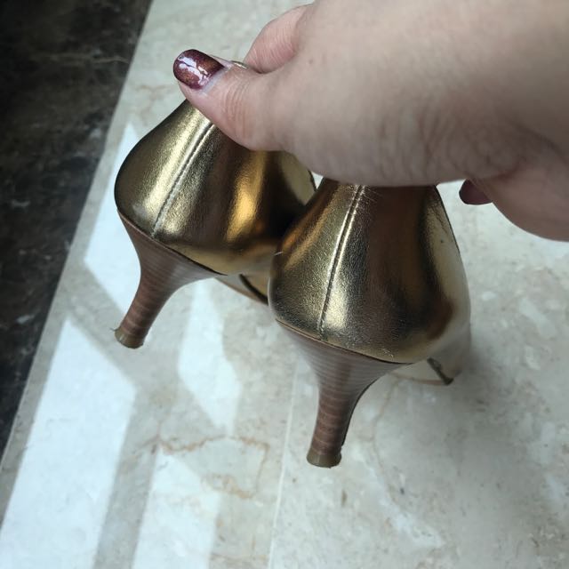 Fabio Rusconi Gold Pumps Size 35.5